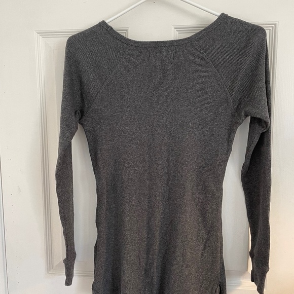 Long sleeved ribbed top - Picture 1 of 2